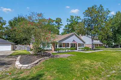 558 Landfall Lane, Conroe, TX 77302 - Photo 3
