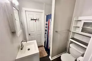 917 Ridgecrest St, Angleton, TX 77515 - Photo 25