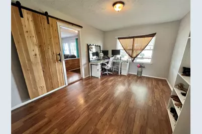 917 Ridgecrest Street, Angleton, TX 77515 - Photo 11