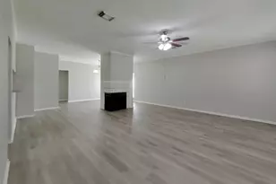 13830 Keyworth Dr, Houston, TX 77014 - Photo 3