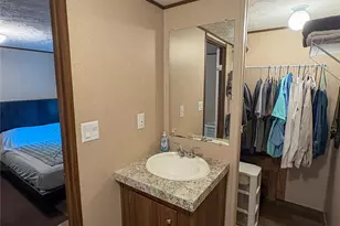 1161 Hidden Oaks Dr, Point Blank, TX 77364 - Photo 21