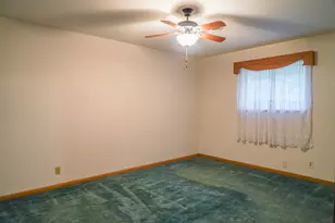 424 Candy St, El Campo, TX 77437 - Photo 13