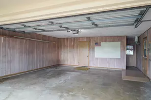 424 Candy St, El Campo, TX 77437 - Photo 31