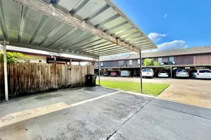 7840 Bateman Ln, Houston, TX 77088 - Photo 15