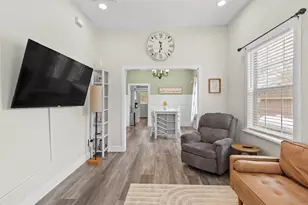 610 S Railroad Ave, Shepherd, TX 77371 - Photo 5