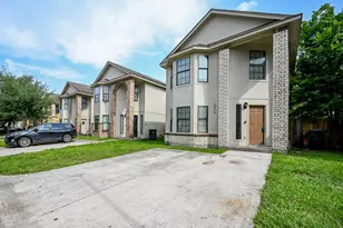 3019 La Estancia Ln, Houston, TX 77093 - Photo 3