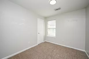 3019 La Estancia Ln, Houston, TX 77093 - Photo 19