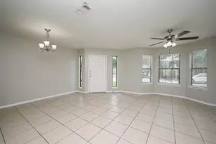 3019 La Estancia Ln, Houston, TX 77093 - Photo 5