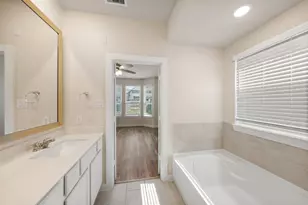 561 Timber Voyage Ct, Conroe, TX 77304 - Photo 15