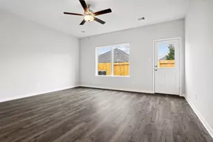 21658 Lotus Elm St, Magnolia, TX 77354 - Photo 9