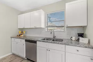 19918 Bambiwoods Dr, Humble, TX 77346 - Photo 7