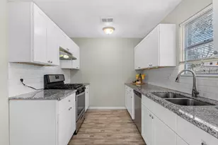 19918 Bambiwoods Dr, Humble, TX 77346 - Photo 7