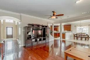 303 N Elder Grove Dr, Pearland, TX 77584 - Photo 11