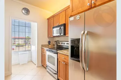 7000 Seawall Boulevard #225, Galveston, TX 77551 - Photo 19