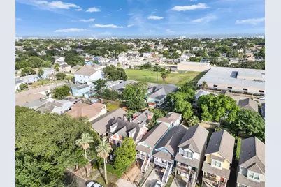 3529 Avenue M, Galveston, TX 77550 - Photo 3