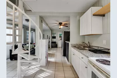 3529 Avenue M, Galveston, TX 77550 - Photo 11