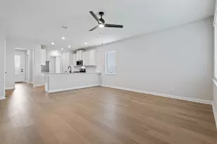 1027 Rosewood Trl, Beasley, TX 77417 - Photo 9