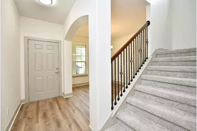 1107 Treasure Court, Baytown, TX 77521 - Photo 9