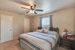 1920 6th St, Hempstead, TX 77445 - Photo 17