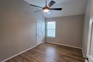 8214 Point Pendleton Dr, Tomball, TX 77375 - Photo 33