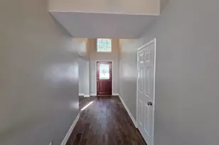 8214 Point Pendleton Dr, Tomball, TX 77375 - Photo 9