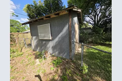 813 N Morgan Street, Angleton, TX 77515 - Photo 21