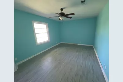 813 N Morgan Street, Angleton, TX 77515 - Photo 9