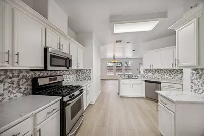 18318 Alemarble Oak Street, Cypress, TX 77429 - Photo 7