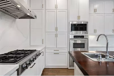 4523 Maple Street, Bellaire, TX 77401 - Photo 13