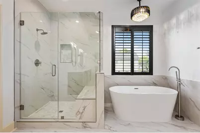 4523 Maple Street, Bellaire, TX 77401 - Photo 29