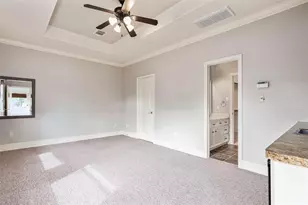 4523 Maple St, Bellaire, TX 77401 - Photo 35