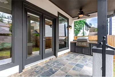 4523 Maple Street, Bellaire, TX 77401 - Photo 45