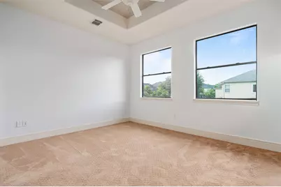 4523 Maple Street, Bellaire, TX 77401 - Photo 41