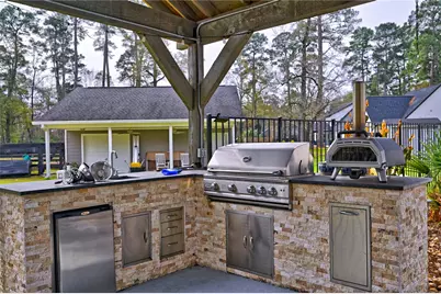 15461 Bedford Lane, Conroe, TX 77384 - Photo 45