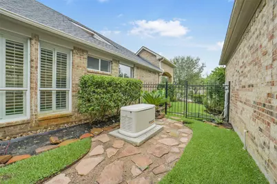25507 Long Iron Court, Spring, TX 77389 - Photo 39