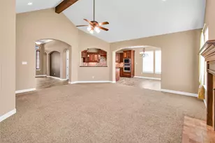 1100 Southern Oaks Dr, Angleton, TX 77515 - Photo 5