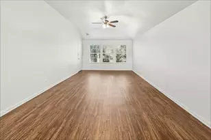 22 Mira Loma Dr, Manvel, TX 77578 - Photo 5