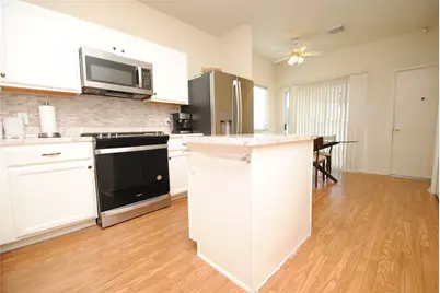 6363 Provident Green Drive, Katy, TX 77449 - Photo 9