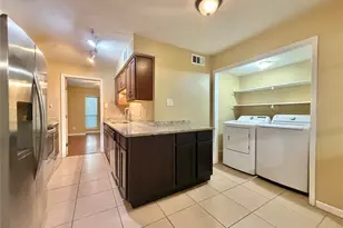 5801 Lumberdale Rd, Houston, TX 77092 - Photo 9