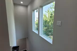 2805 Tierwester St, Houston, TX 77004 - Photo 21