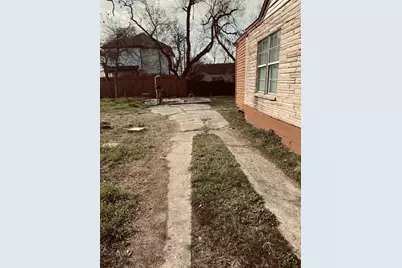 7108 Eastwood Street, Houston, TX 77021 - Photo 5