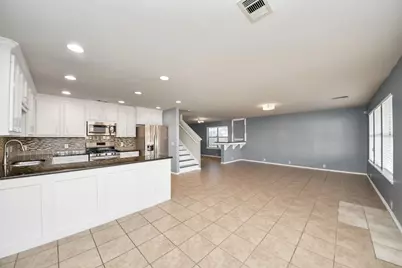 2038 Eddlewood Court, Houston, TX 77049 - Photo 11