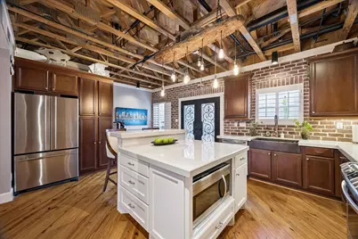 915 Knox Street #D, Houston, TX 77007 - Photo 11