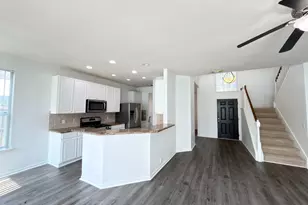 1806 Rockwall Ct, Sugar Land, TX 77479 - Photo 11