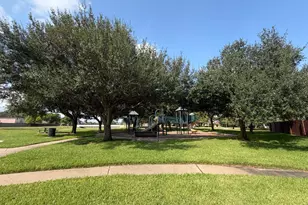 1806 Rockwall Ct, Sugar Land, TX 77479 - Photo 35
