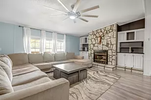 577 County Rd 6881N, Dayton, TX 77535 - Photo 9