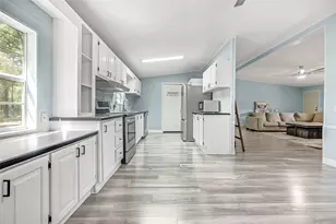 577 County Rd 6881N, Dayton, TX 77535 - Photo 13