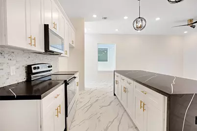 5908 Saint Augustine Street Street #F, Houston, TX 77021 - Photo 3