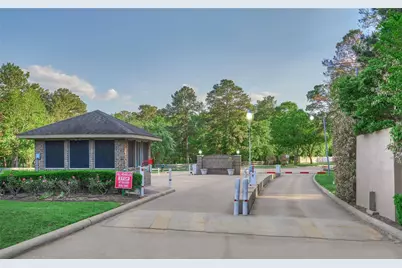 12975 Corona Court, Willis, TX 77318 - Photo 43