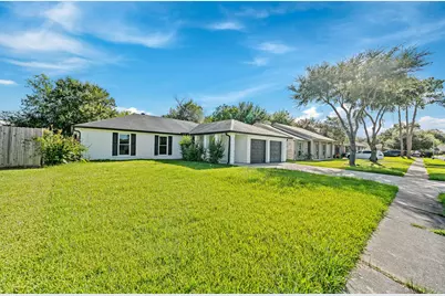 12723 Club Lane, Houston, TX 77099 - Photo 3